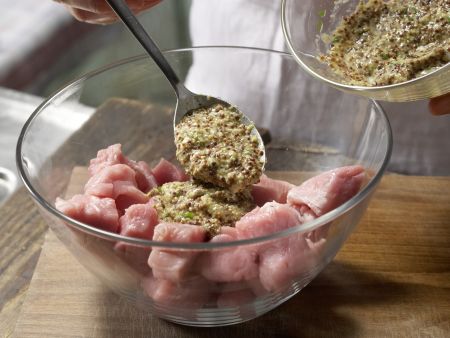 Schweinefiletspieße Zubereitung Schritt 5 Schweinefiletspieße Zubereitung Schritt 5