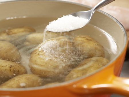 Seeteufel-Schnitzel Zubereitung Schritt 1 Seeteufel-Schnitzel Zubereitung Schritt 1