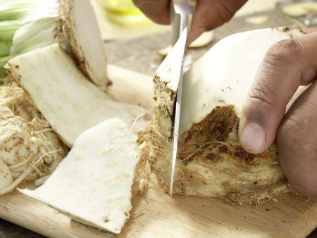 Sellerie-Kartoffel-Gratin Zubereitung Schritt 5 Sellerie-Kartoffel-Gratin Zubereitung Schritt 5
