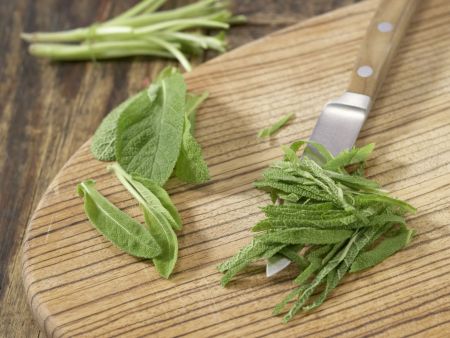 Soba-Nudeln mit Mairüben Zubereitung Schritt 2 Soba-Nudeln mit Mairüben Zubereitung Schritt 2
