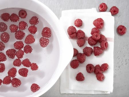 Soja-Smoothie Zubereitung Schritt 1 Soja-Smoothie Zubereitung Schritt 1