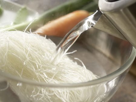 Sommerrollen Zubereitung Schritt 3 Sommerrollen Zubereitung Schritt 3