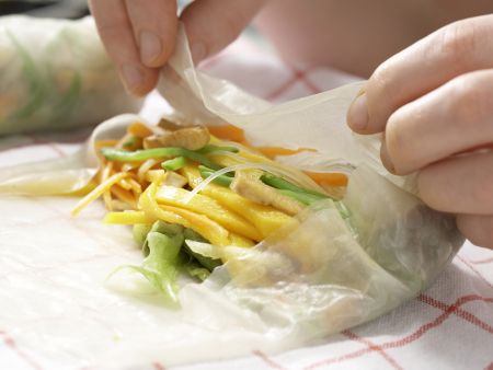 Sommerrollen Zubereitung Schritt 9 Sommerrollen Zubereitung Schritt 9