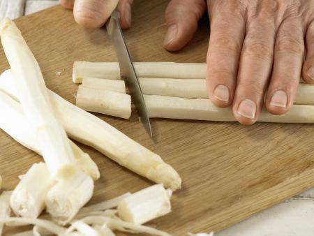 Spargel aus dem Ofen Zubereitung Schritt 1 Spargel aus dem Ofen Zubereitung Schritt 1