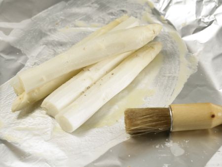 Spargel aus dem Ofen Zubereitung Schritt 3 Spargel aus dem Ofen Zubereitung Schritt 3