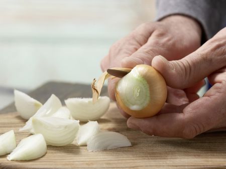Spinat-Aprikosen-Gemüse Zubereitung Schritt 1 Spinat-Aprikosen-Gemüse Zubereitung Schritt 1