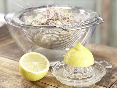 Sprossenpfanne mit Heilbutt Zubereitung Schritt 2 Sprossenpfanne mit Heilbutt Zubereitung Schritt 2