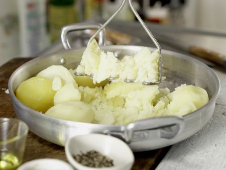 Stampfkartoffeln – smarter Zubereitung Schritt 6 Stampfkartoffeln – smarter Zubereitung Schritt 6