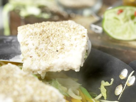 Steinbeißerfilet auf japanische Art Zubereitung Schritt 7 Steinbeißerfilet auf japanische Art Zubereitung Schritt 7