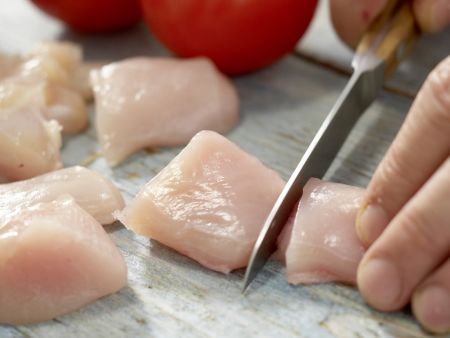 Tamarinden-Hähnchen-Spieße Zubereitung Schritt 1 Tamarinden-Hähnchen-Spieße Zubereitung Schritt 1