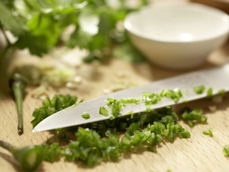 Thailändischer Rindfleischsalat Zubereitung Schritt 4 Thailändischer Rindfleischsalat Zubereitung Schritt 4