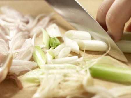 Thailändischer Rindfleischsalat Zubereitung Schritt 6 Thailändischer Rindfleischsalat Zubereitung Schritt 6