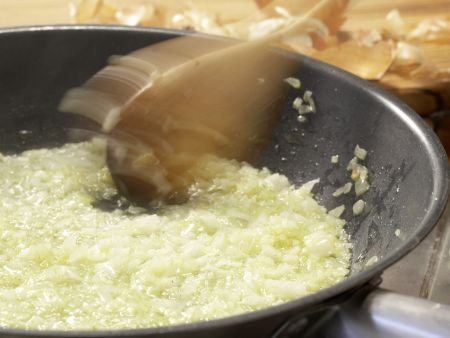 Überbackene Käsespätzle – smarter Zubereitung Schritt 4 Überbackene Käsespätzle – smarter Zubereitung Schritt 4