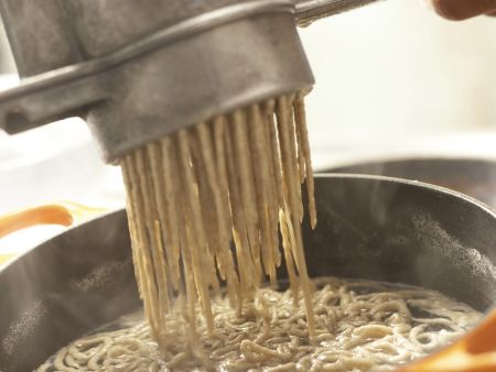 Überbackene Käsespätzle – smarter Zubereitung Schritt 8 Überbackene Käsespätzle – smarter Zubereitung Schritt 8