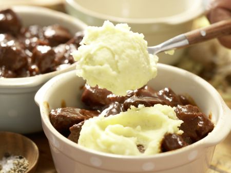Überbackenes Lammragout Zubereitung Schritt 11 Überbackenes Lammragout Zubereitung Schritt 11