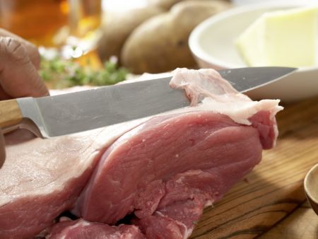 Überbackenes Lammragout Zubereitung Schritt 2 Überbackenes Lammragout Zubereitung Schritt 2
