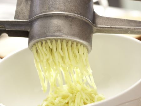 Überbackenes Lammragout Zubereitung Schritt 9 Überbackenes Lammragout Zubereitung Schritt 9