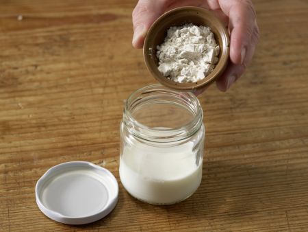 Weizenbrei mit Apfelsaft Zubereitung Schritt 1 Weizenbrei mit Apfelsaft Zubereitung Schritt 1