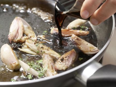Wildschweinfilet mit Feigen Zubereitung Schritt 10 Wildschweinfilet mit Feigen Zubereitung Schritt 10