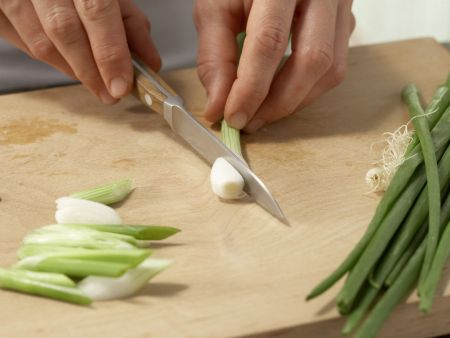 Würziger Bratreis aus dem Wok Zubereitung Schritt 4 Würziger Bratreis aus dem Wok Zubereitung Schritt 4