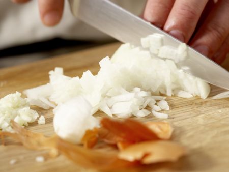 Würziges Sauerkraut Zubereitung Schritt 1 Würziges Sauerkraut Zubereitung Schritt 1