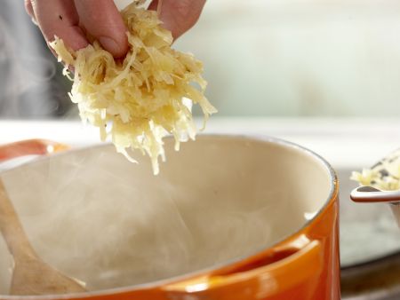 Würziges Sauerkraut Zubereitung Schritt 4 Würziges Sauerkraut Zubereitung Schritt 4