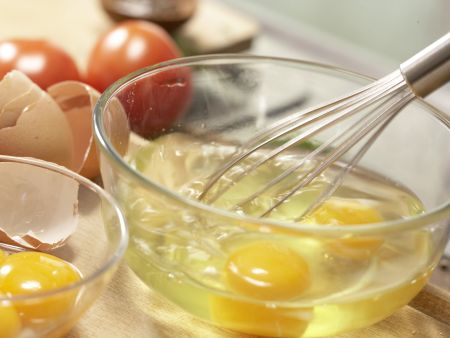 Ziegenkäse-Omelett Zubereitung Schritt 1 Ziegenkäse-Omelett Zubereitung Schritt 1