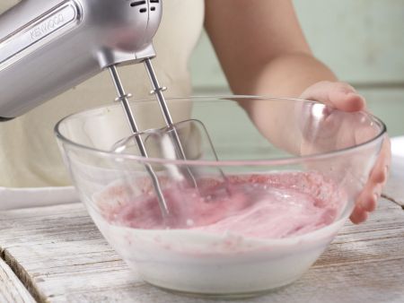 Zwetschgen-Knuspertorte Zubereitung Schritt 8 Zwetschgen-Knuspertorte Zubereitung Schritt 8