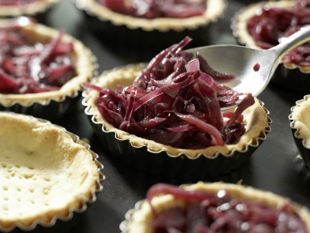 Zwiebel-Tartelettes Zubereitung Schritt 12 Zwiebel-Tartelettes Zubereitung Schritt 12