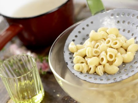Zwiebelsuppe – smarter Zubereitung Schritt 7 Zwiebelsuppe – smarter Zubereitung Schritt 7