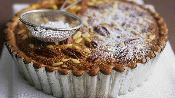 Nusskuchen Nusstarte Mit 2 Teigarten Rezepte Suchen Nusskuchen Nusstarte Mit 2 Teigarten Rezepte Suchen