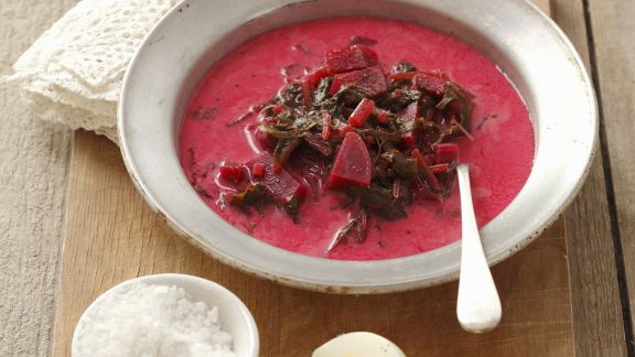 Rote-Bete-Suppe auf polnische Art Rezept | EAT SMARTER