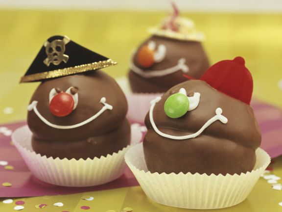 Schokoküsse für den Fasching Rezept | EAT SMARTER