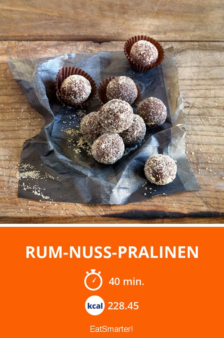 Rum-Nuss-Pralinen Rezept | EAT SMARTER Rum-Nuss-Pralinen Rezept | EAT SMARTER
