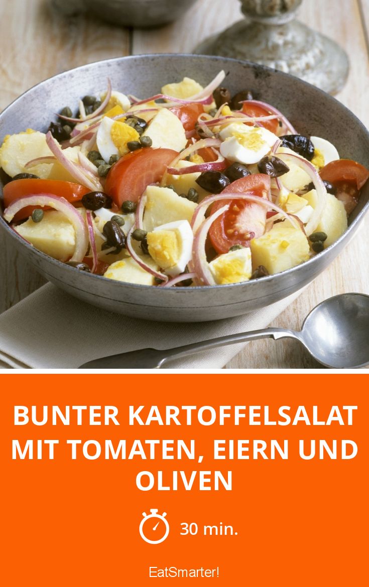 Bunter Kartoffelsalat mit Tomaten, Eiern und Oliven Rezept | EAT SMARTER