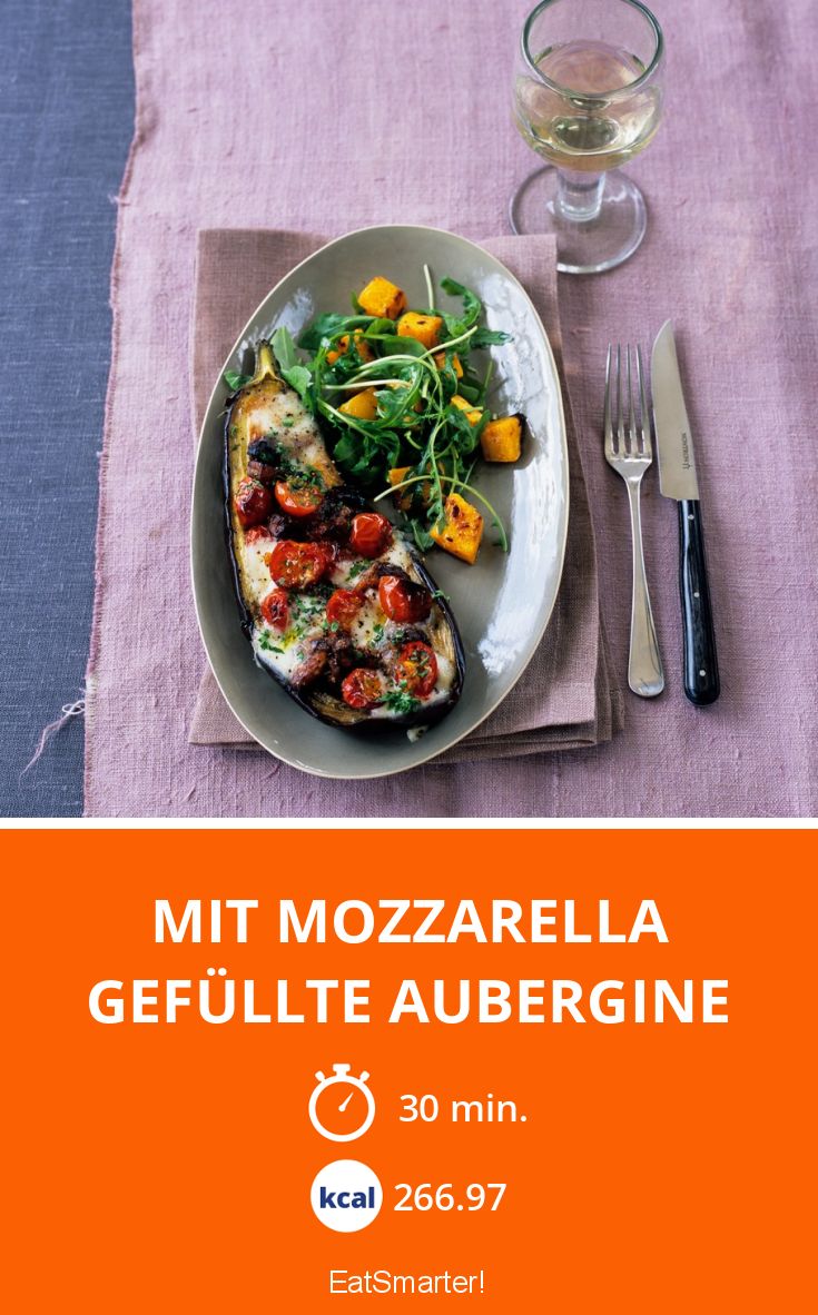 Mit Mozzarella gefüllte Aubergine Rezept | EAT SMARTER Mit Mozzarella gefüllte Aubergine Rezept | EAT SMARTER