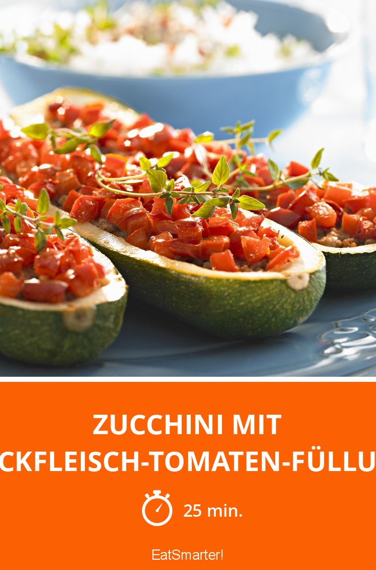 Zucchini mit Hackfleisch-Tomaten-Füllung Rezept | EAT SMARTER