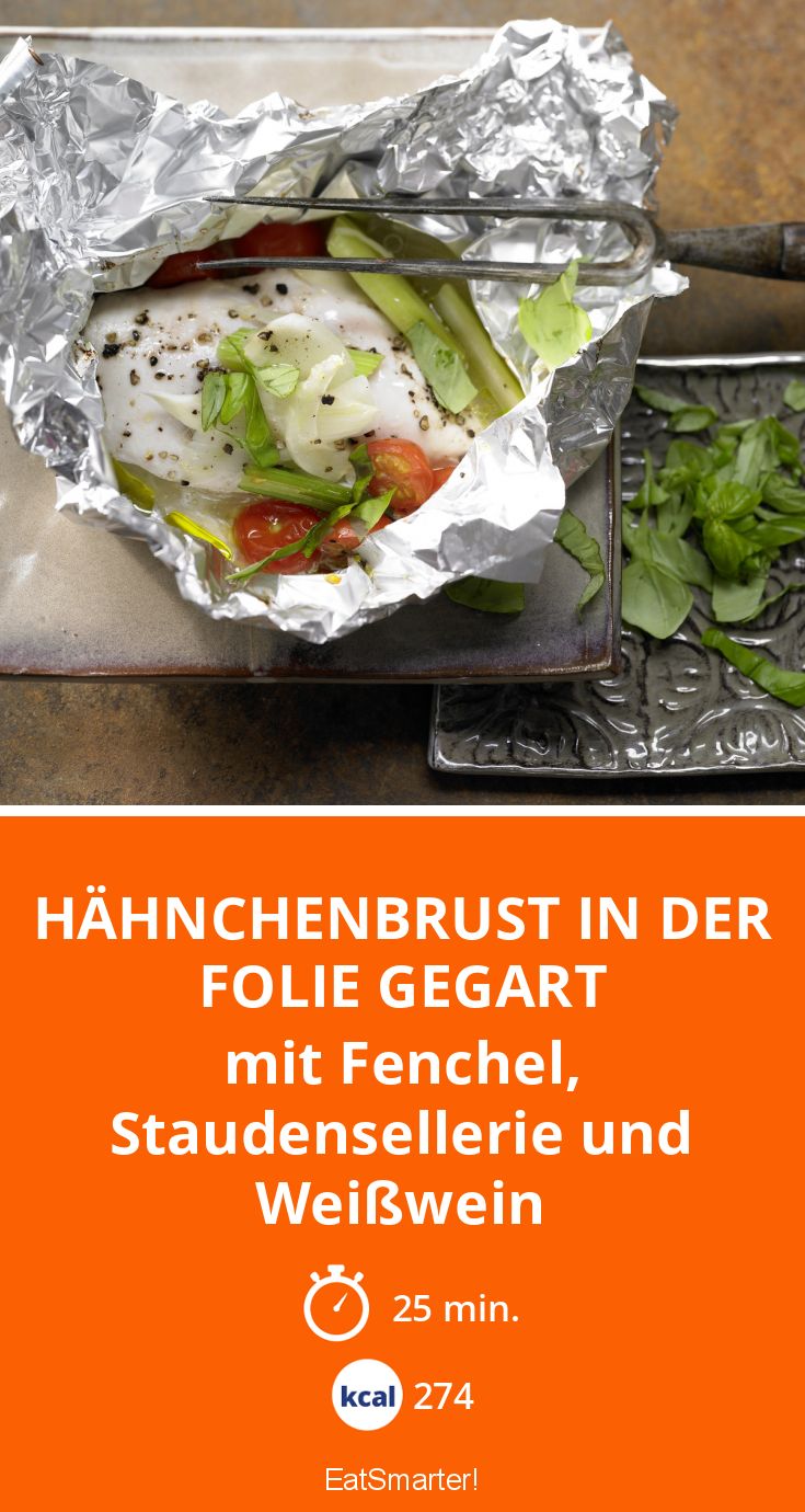 Hähnchenbrust in der Folie gegart Rezept | EAT SMARTER Hähnchenbrust in der Folie gegart Rezept | EAT SMARTER
