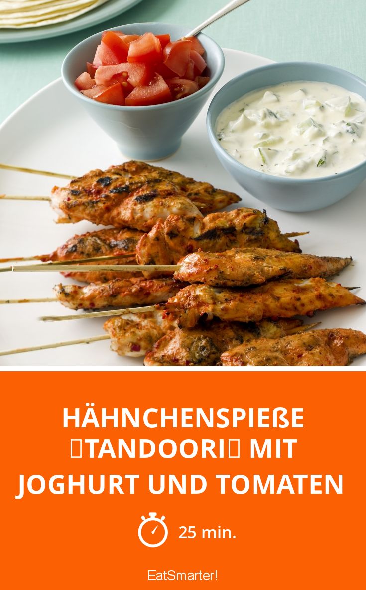 Hähnchenspieße Tandoori mit Joghurt und Tomaten Rezept | EAT SMARTER