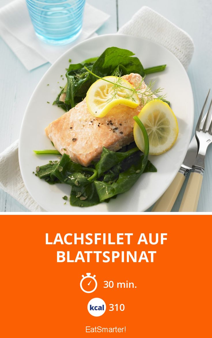 Lachsfilet auf Blattspinat Rezept | EAT SMARTER