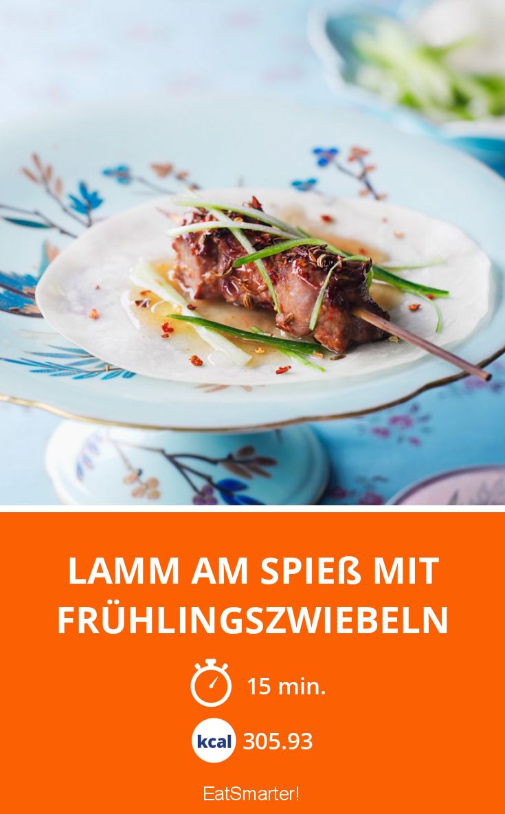 Lamm am Spieß mit Frühlingszwiebeln Rezept | EAT SMARTER