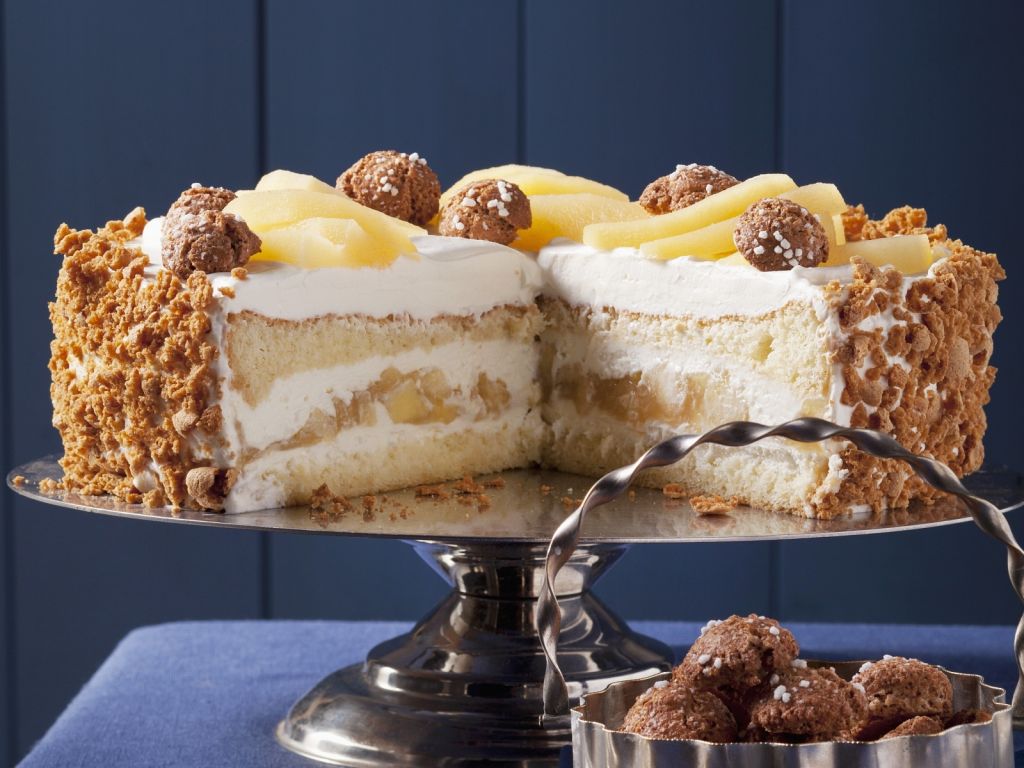 Apfel-Mascarpone-Torte Rezept | EAT SMARTER Apfel-Mascarpone-Torte Rezept | EAT SMARTER