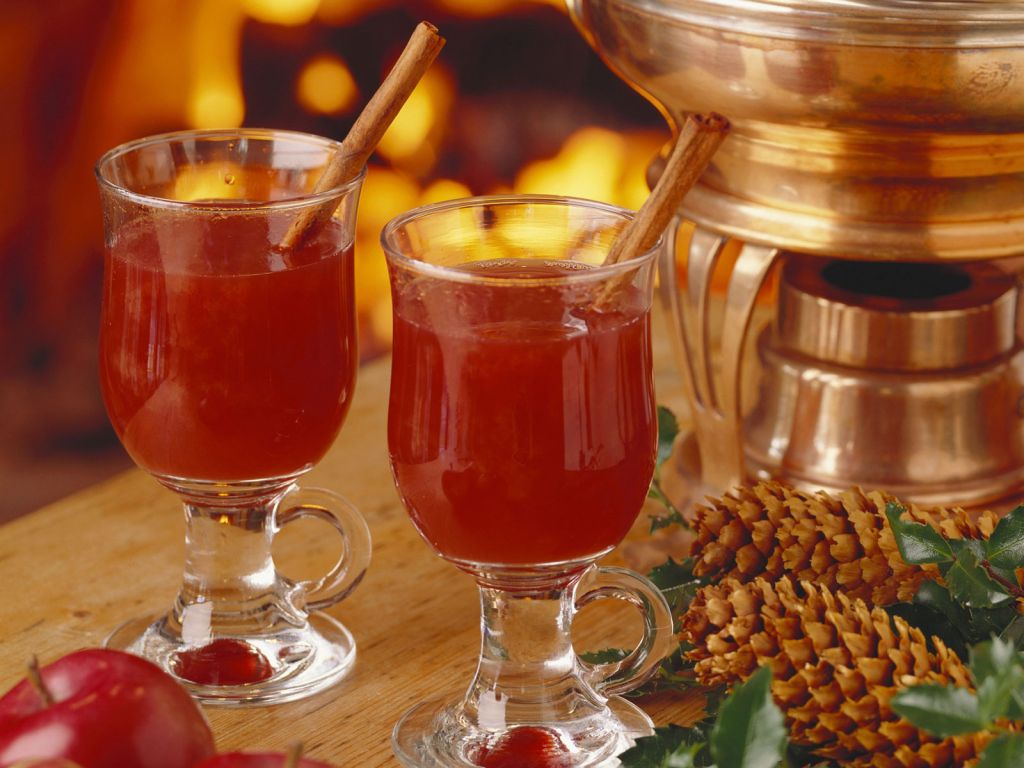 Saras Apfelpunsch — Rezepte Suchen