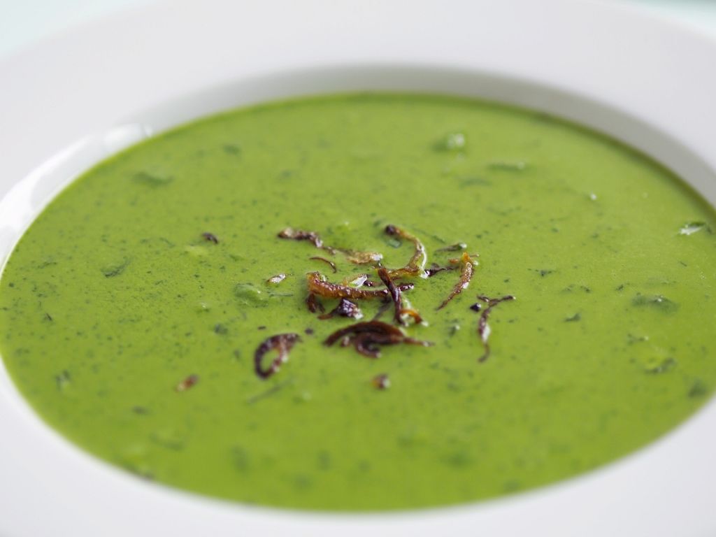 Cremige Spinatsuppe Rezept | EAT SMARTER