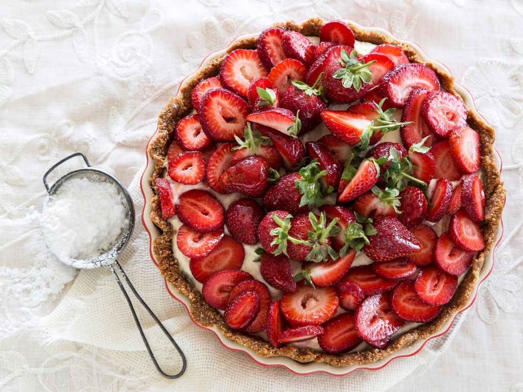 Erdbeer-Tarte mit Vanillecreme Rezept | EAT SMARTER