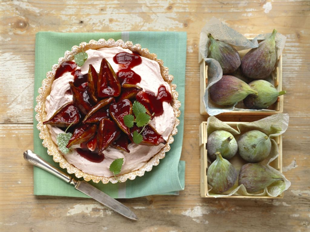 Feigenkuchen mit Quark-Mascarpone-Creme Rezept | EAT SMARTER