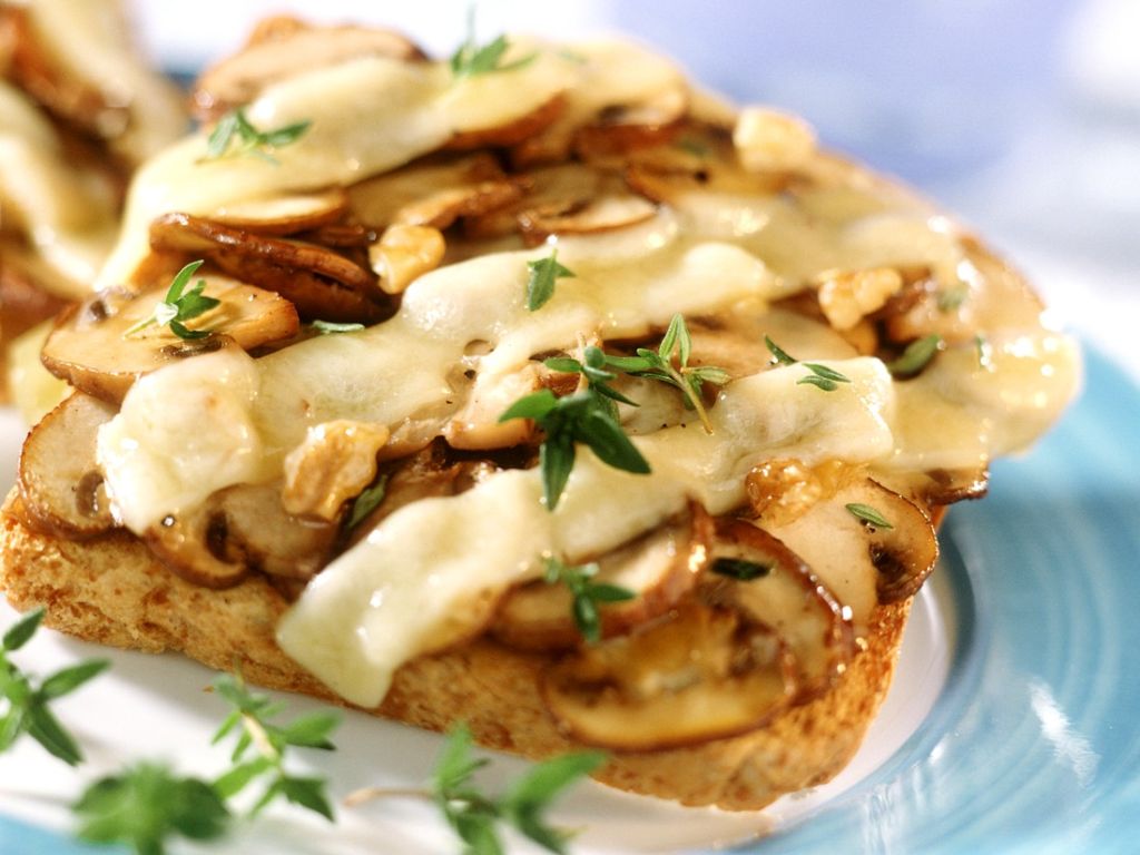 Gebackener ChampignonToast Rezept EAT SMARTER