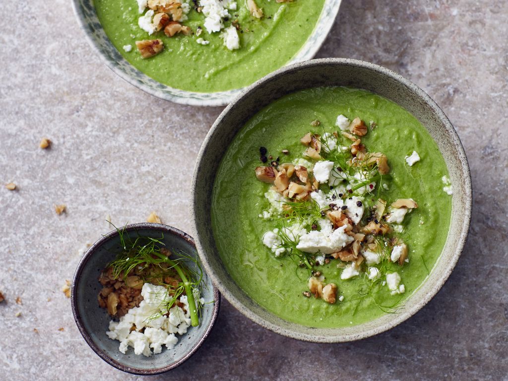 Grüne Gazpacho mit Feta Rezept | EAT SMARTER