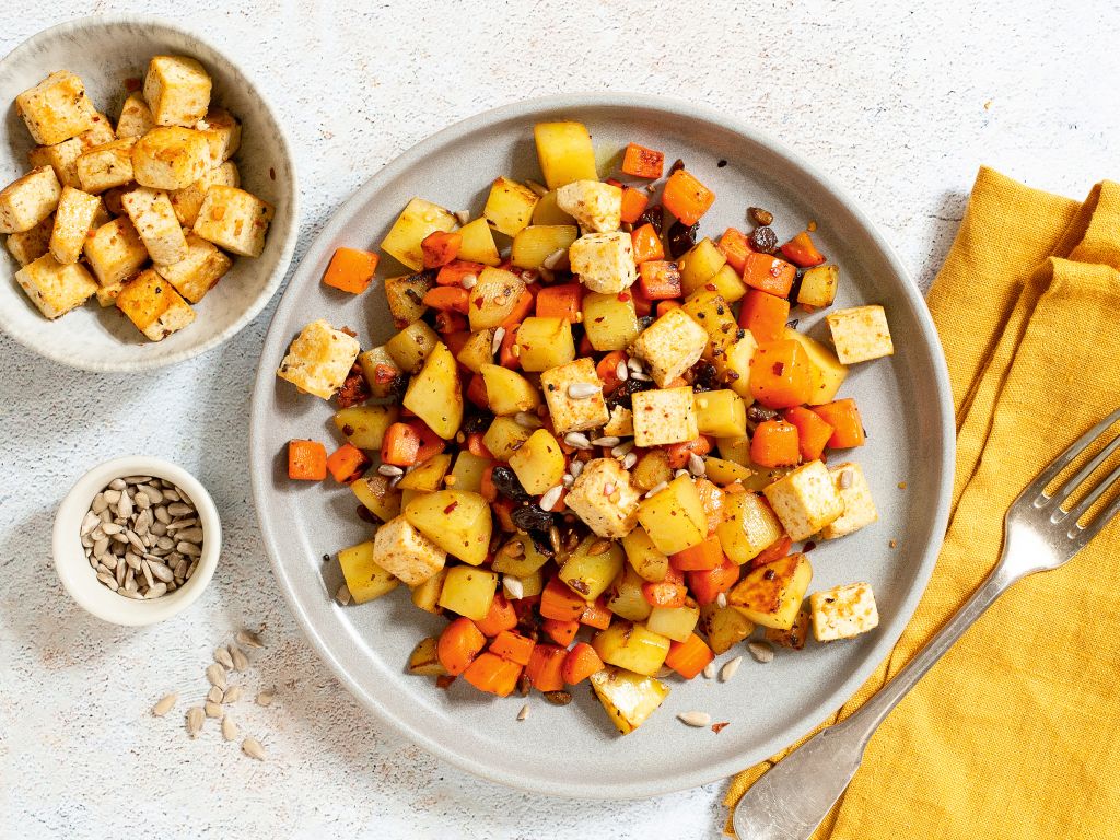 Kartoffel-Tofu-Pfanne Rezept | EAT SMARTER