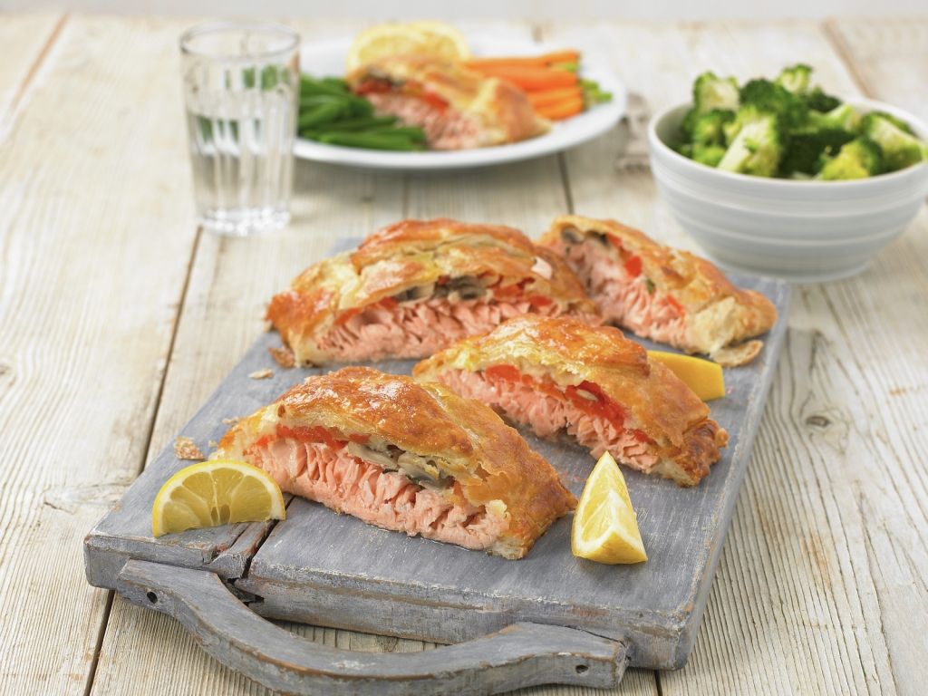 Lachsfilet im Blätterteigmantel